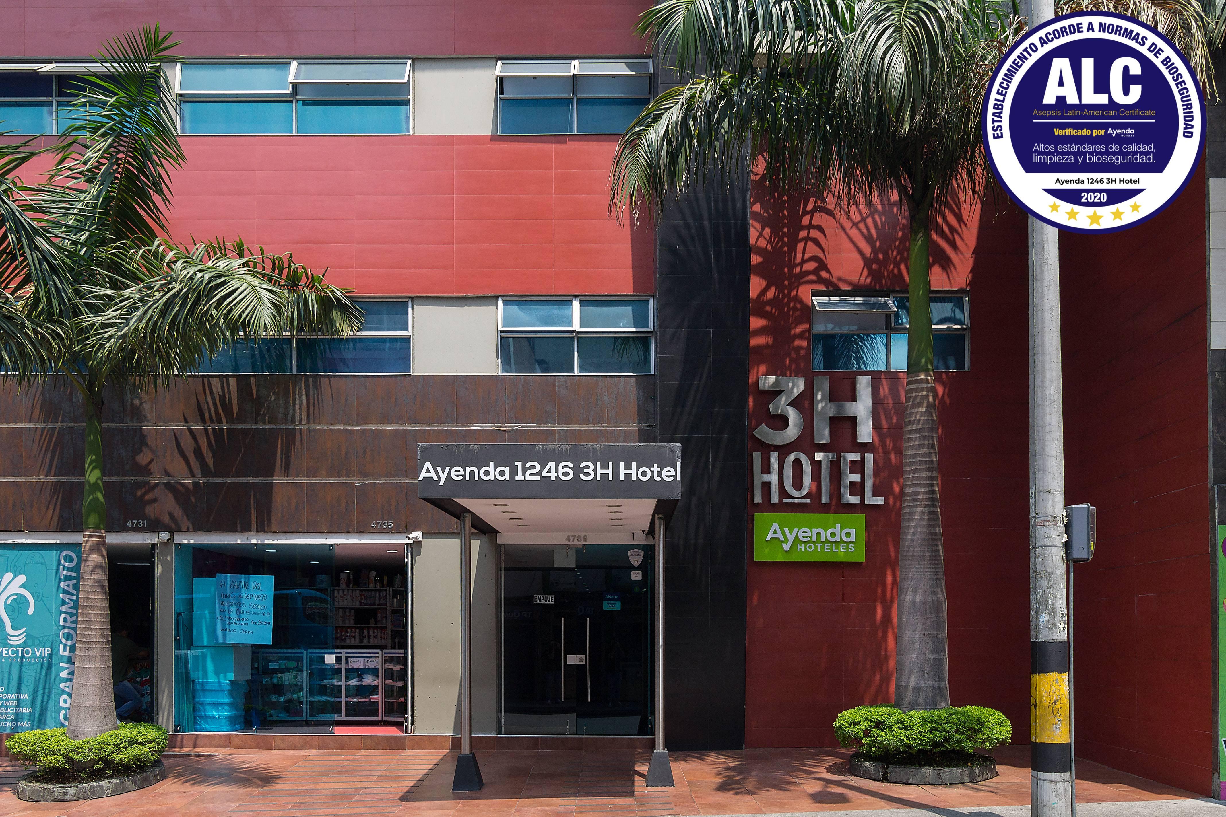 3H Hotel Centro Historico Medellín Exteriör bild